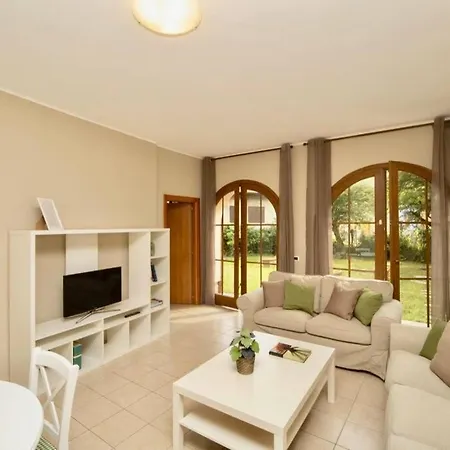 Contempora - Ca' Brenta Garden Apartment San Fedele Intelvi