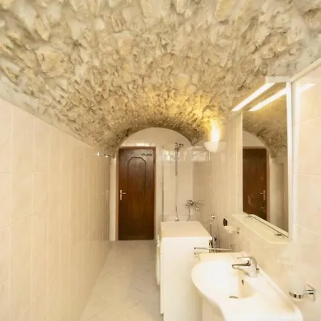 Apartment Contempora - Ca' Brenta Garden San Fedele Intelvi